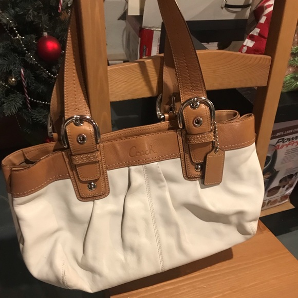 White Coach Purse - Picture 1 of 1